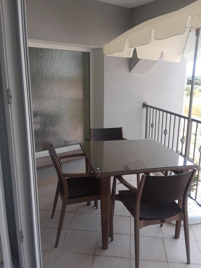 New Kosljun Apartment Short Walk To Beach ภายนอก รูปภาพ
